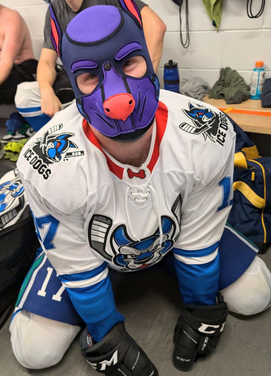Ice Dogs Team Jersey, Light